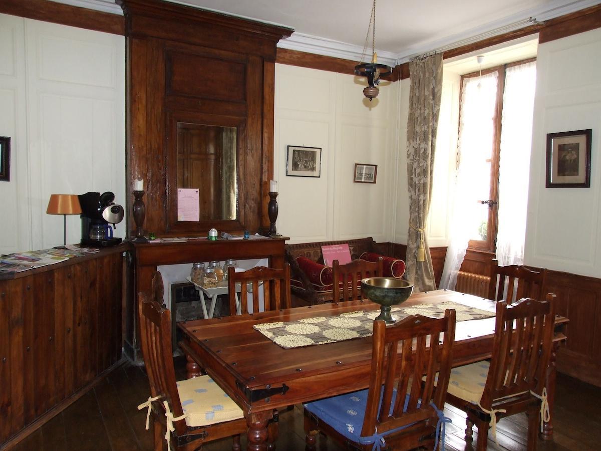 Maison Du Magnolia Конфоланс Екстериор снимка